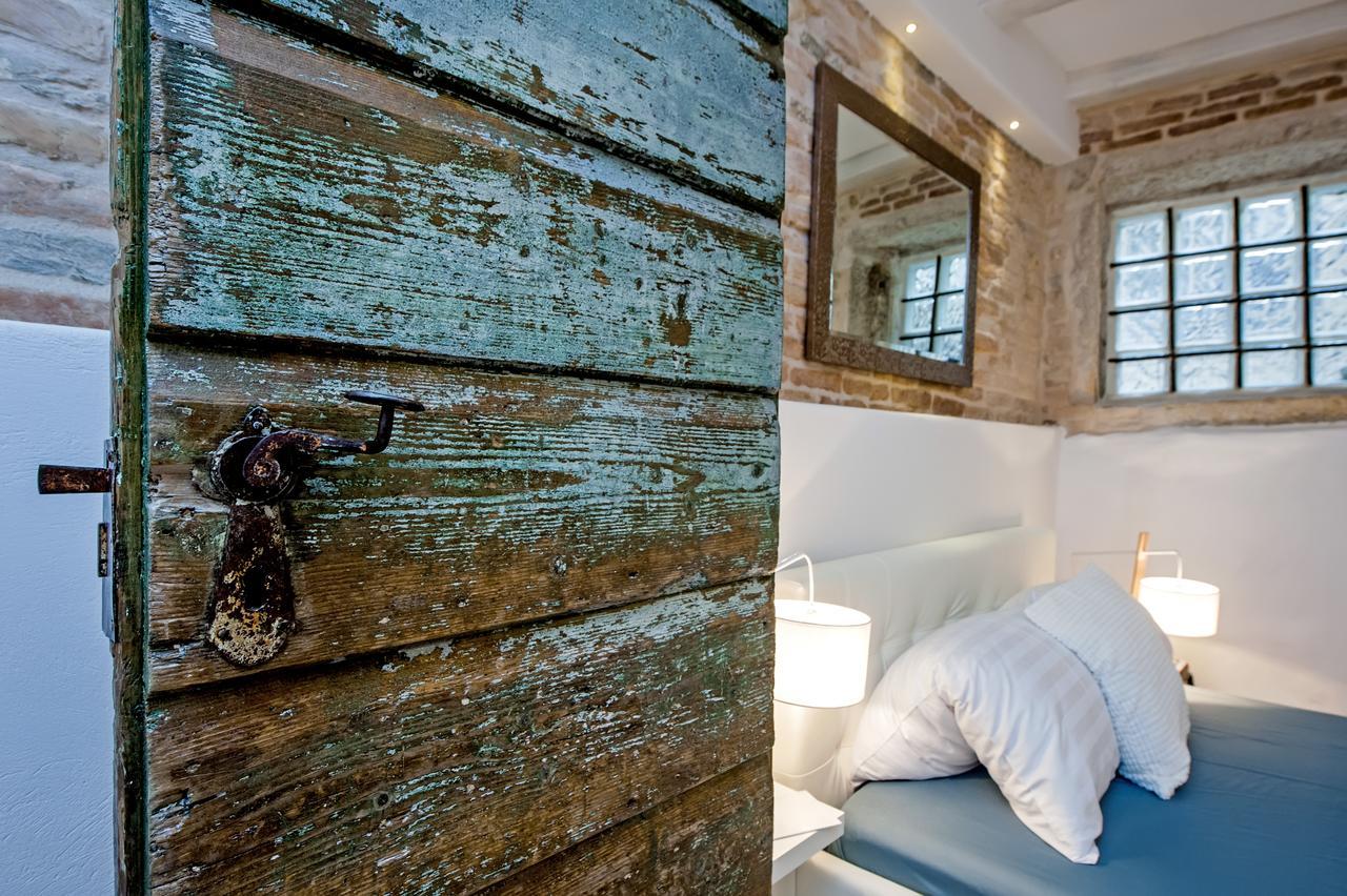 Luna Rooms And Studios Ρόβινι Εξωτερικό φωτογραφία