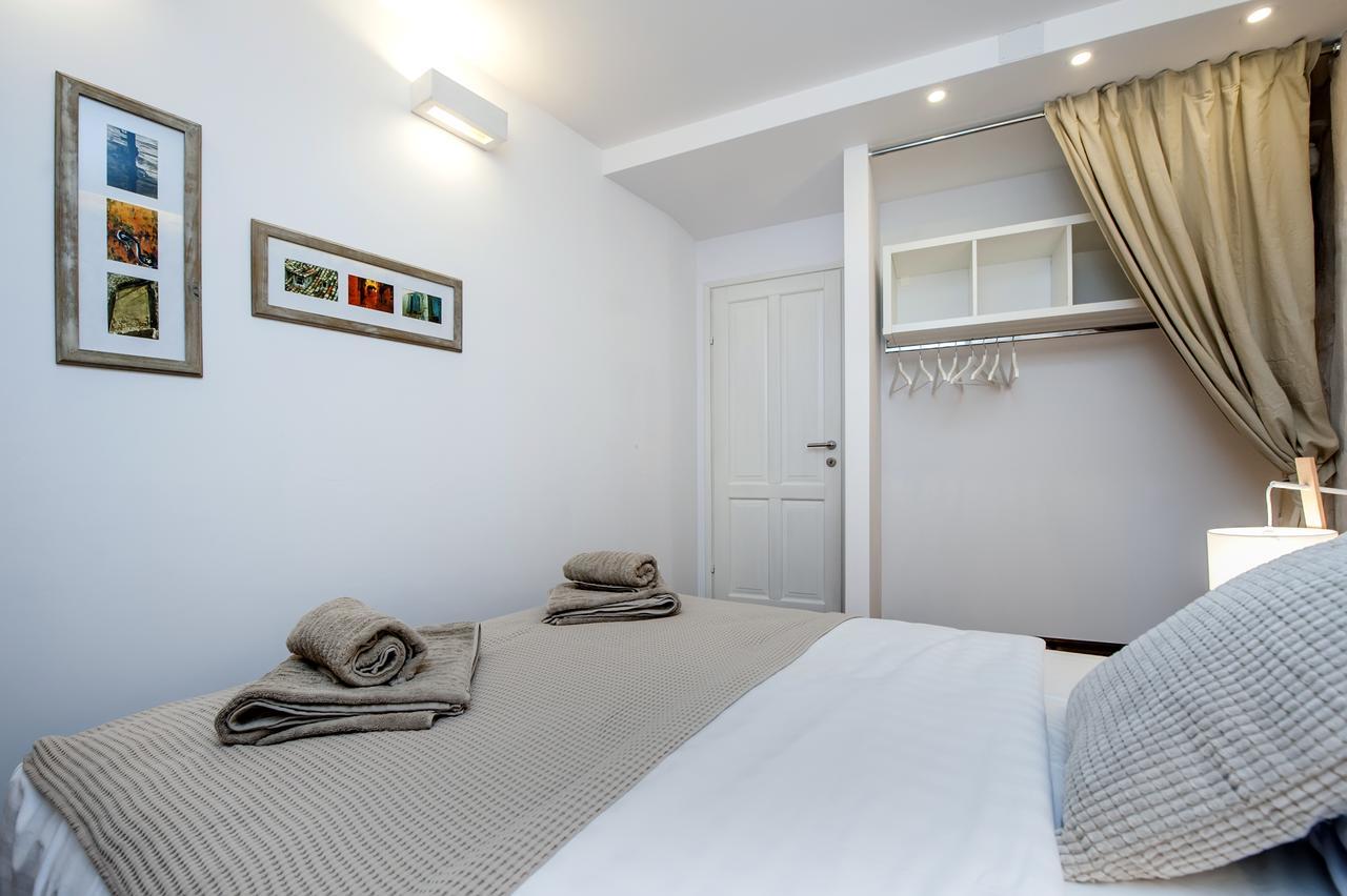Luna Rooms And Studios Ρόβινι Εξωτερικό φωτογραφία