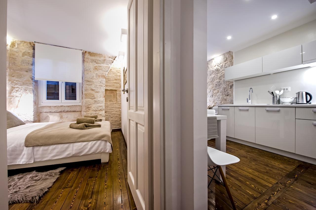 Luna Rooms And Studios Ρόβινι Εξωτερικό φωτογραφία