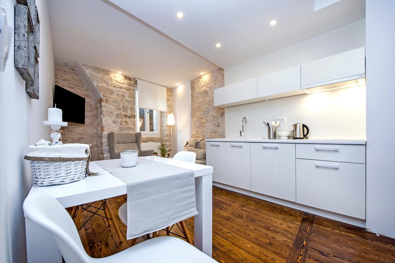 Luna Rooms And Studios Ρόβινι Εξωτερικό φωτογραφία